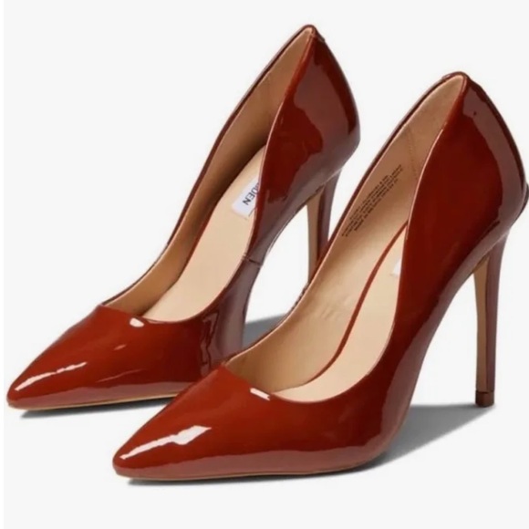**SEASONS HOTTEST COLOR** Steven Madden Daisie Pump - Picture 7 of 7